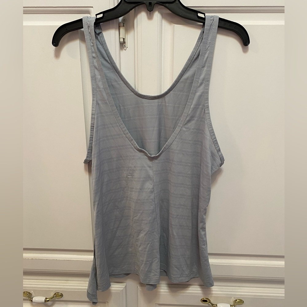 Athleta Gray Stripe Max Out Convertible Back Workout Tank Top Women Size S